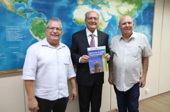 GERALDO ALCKMIN RECEBE PAUTA DA CLASSE TRABALHADORA 2025